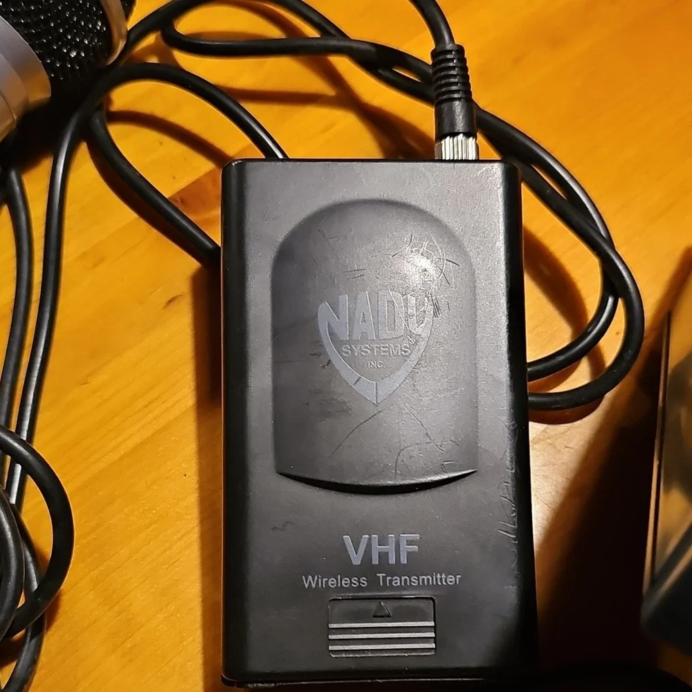 Nady DKW-3 VHF Wireless Microphone System Dynamic Mic & Transmitter Receiver